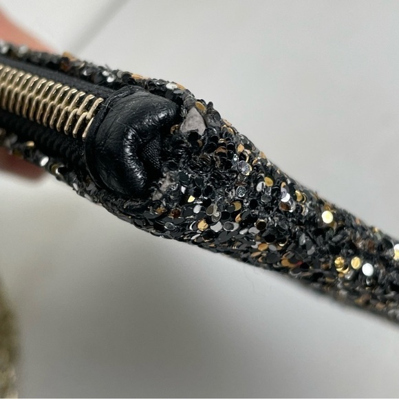 EXPRESS Y2K Gold Silver Black Glitter Sparkle Zip Wristlet Clutch - Picture 9 of 16
